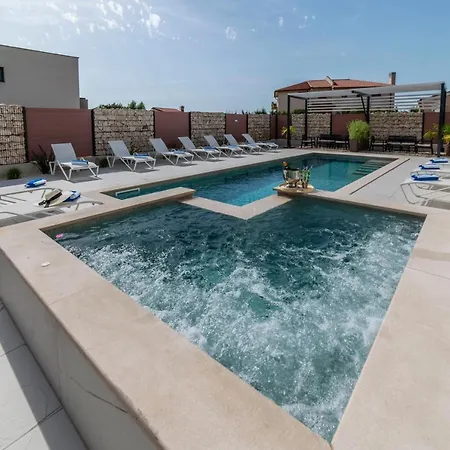 Apartment Pinna - Pinna Pula